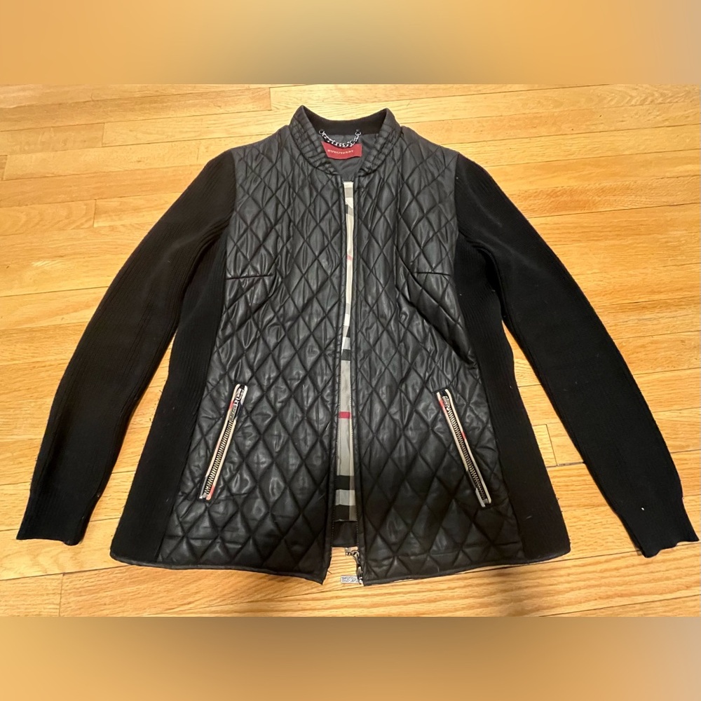 Budutarry - Black full zip jacket, quilted body and knit sleeves, women’s size M